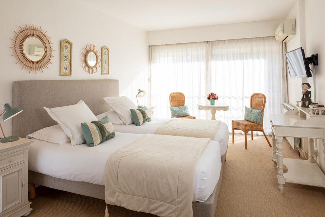 Hoetel Le Castellan Istres Zimmer foto